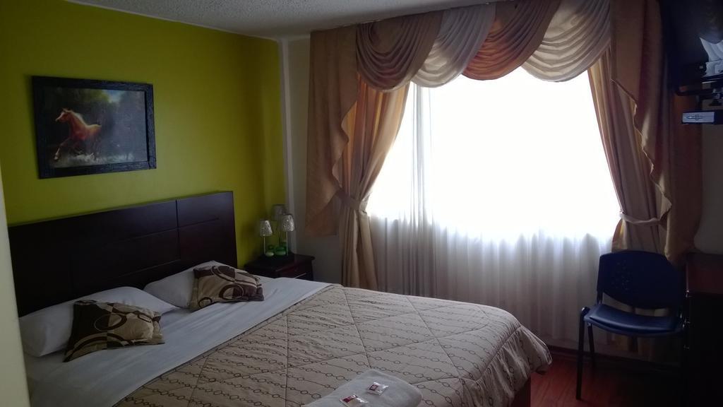 Hostal El Roble 基多 客房 照片