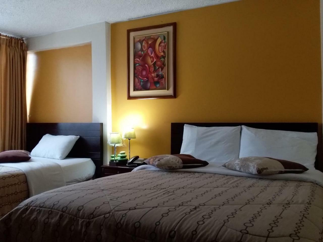 Hostal El Roble 基多 外观 照片