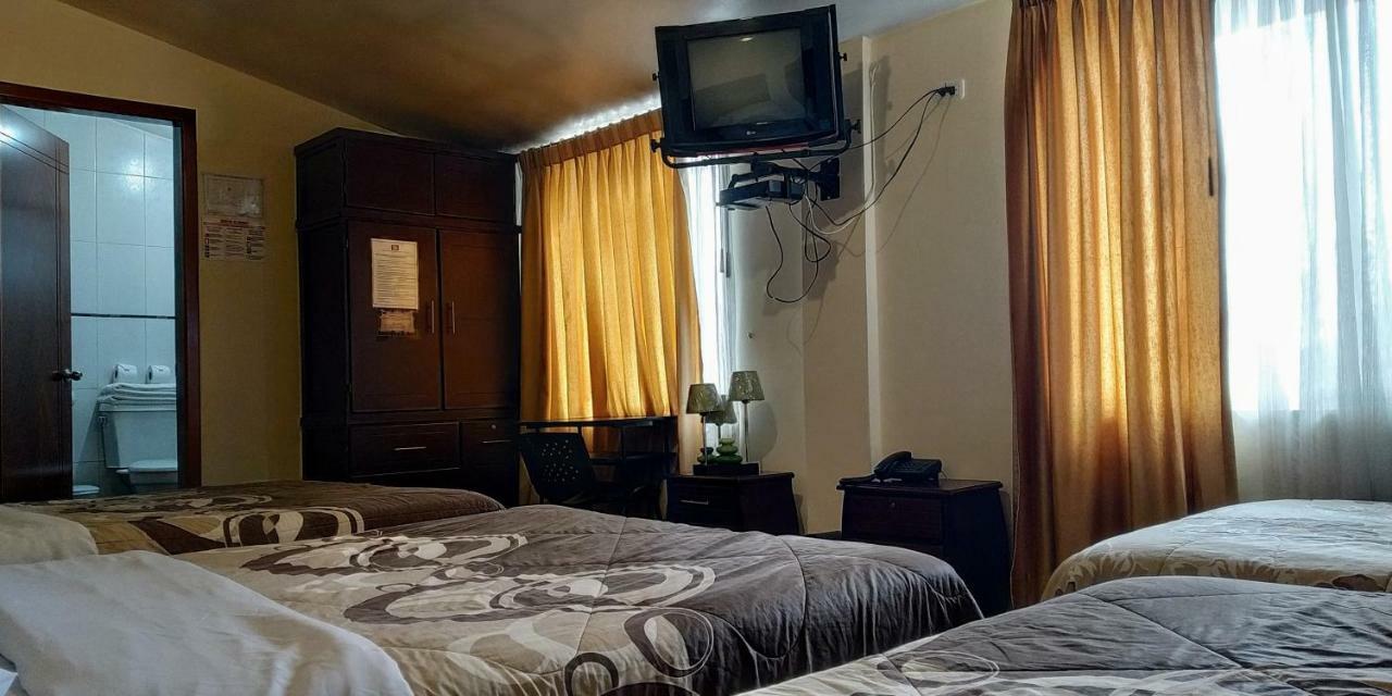Hostal El Roble 基多 外观 照片